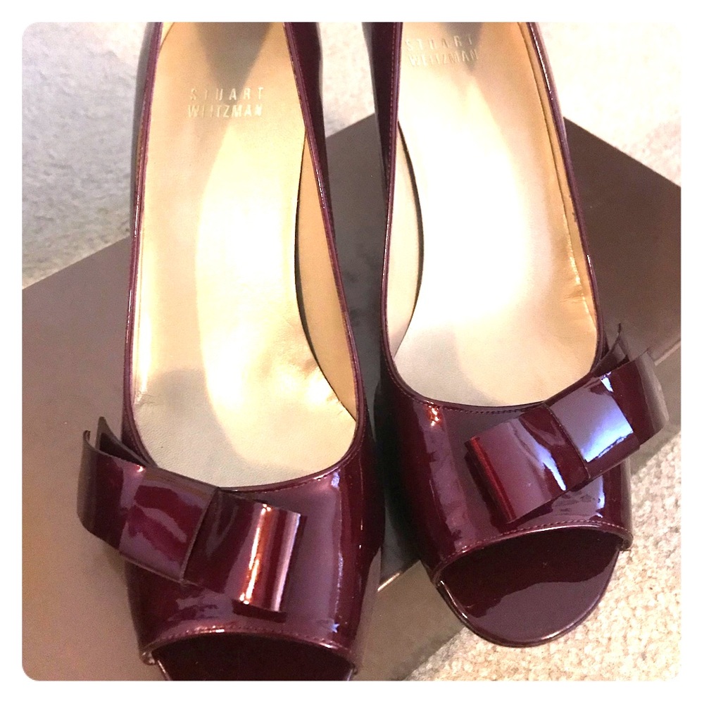 Stuart Weitzman Bow Over Peep Toe Pump
